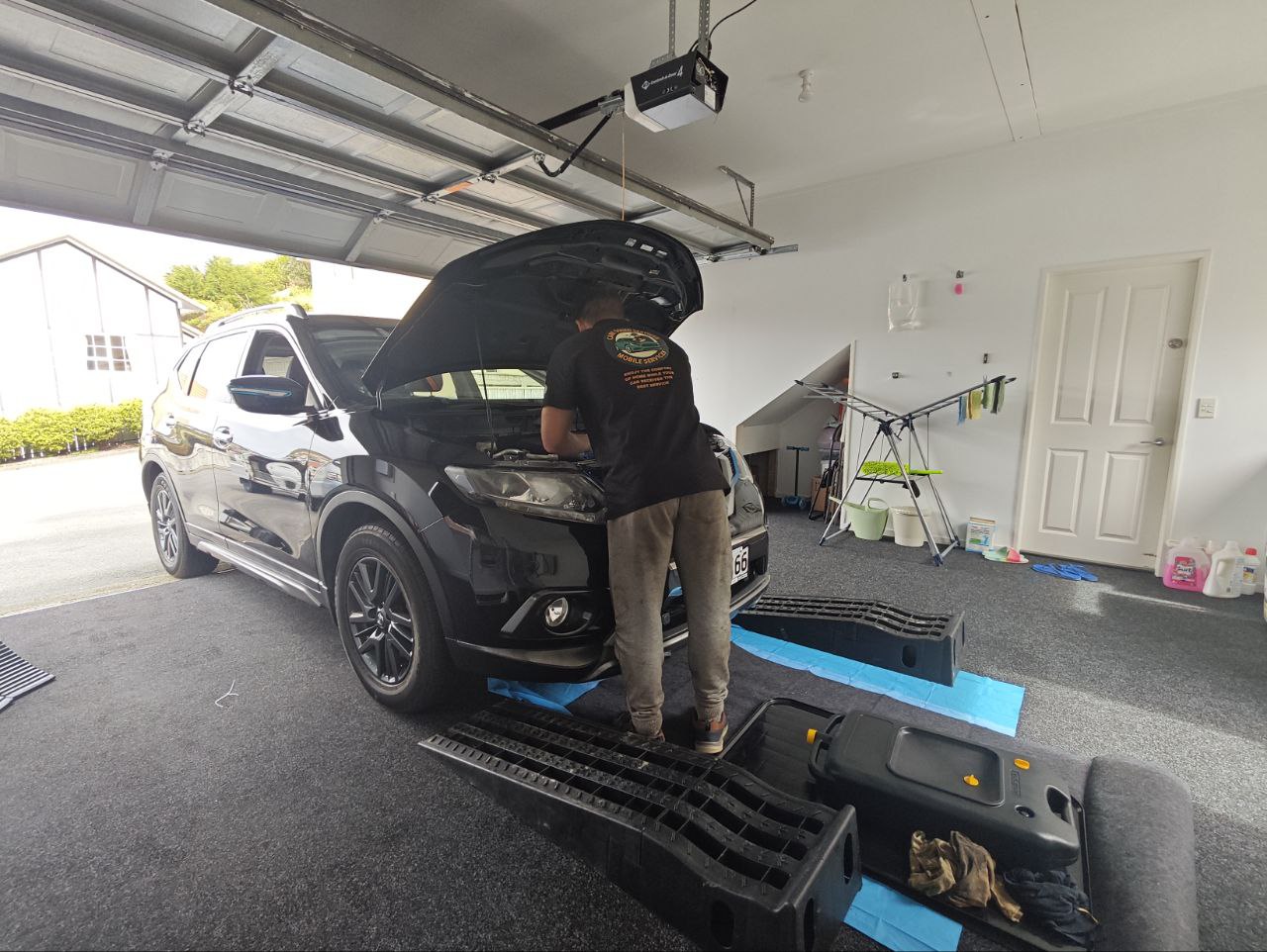 Clean oil change service